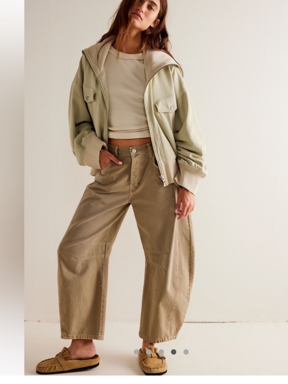 We The Free Good Luck Barrel Jeans Taupe Khaki size 30 GUC (see flaws) - Picture 3 of 7